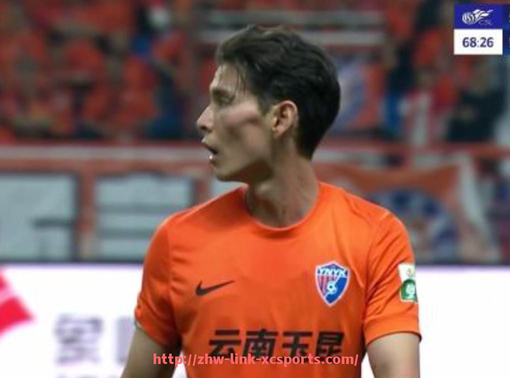 杏彩体育-英超联赛所有参赛球队球衣样式集中展示